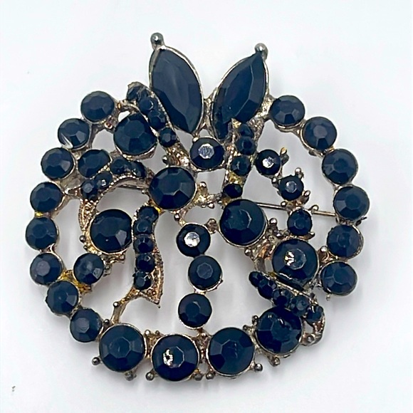 Accessories - Vintage Black Rhinestone Button Brooch